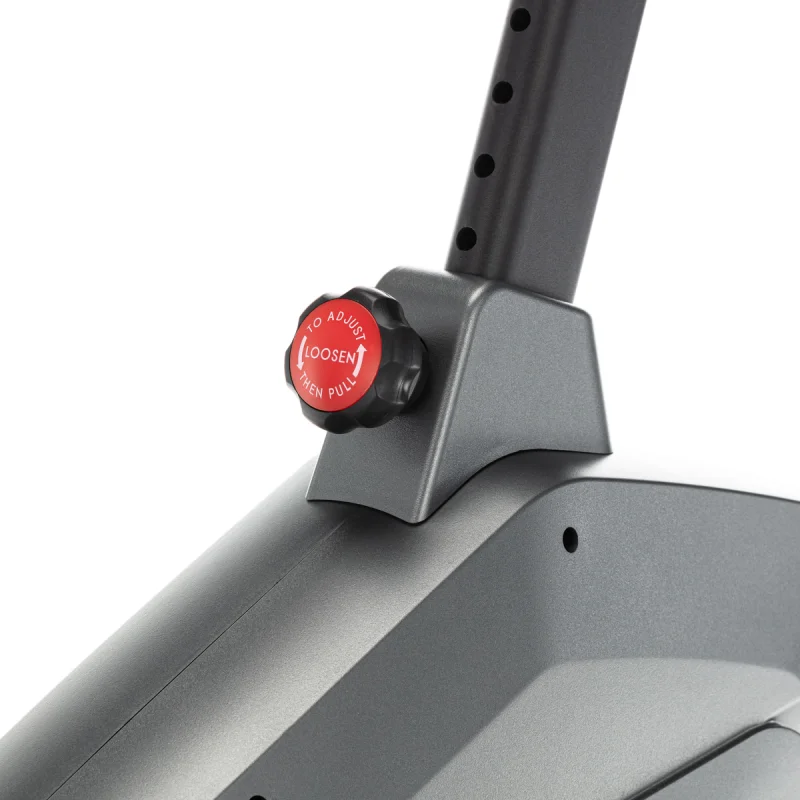 УДОБНАЯ РЕГУЛИРОВКА ВЫСОТЫ СИДЕНЬЯ 