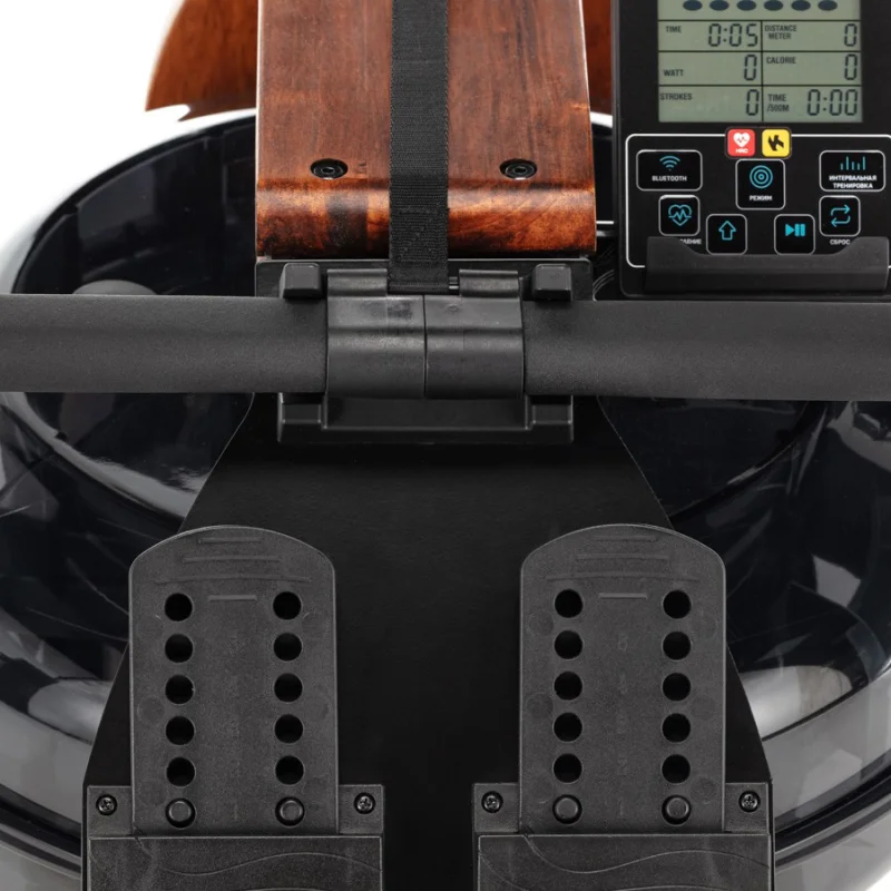 удобная прорезиненная рукоять на армированном ремешке 