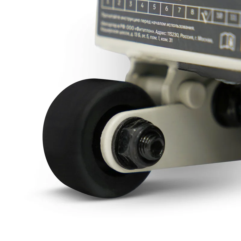 Траспортировочные колесики позволяют перемещать как горизонтально, так и вертикально