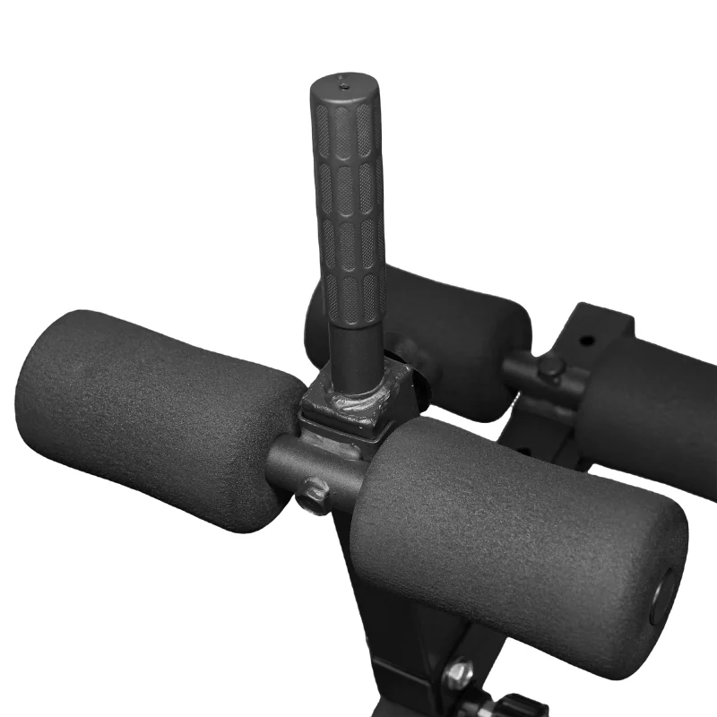 Удобная рукоять и мягкие валики для ног