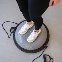 Полусфера балансировочная UNIX Fit с эспандерами, 58 см
