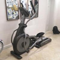 Эллиптический тренажер SPIRIT SE900