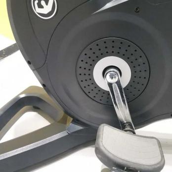 Велотренажер вертикальный Insight Fitness EB8600 (LCD)