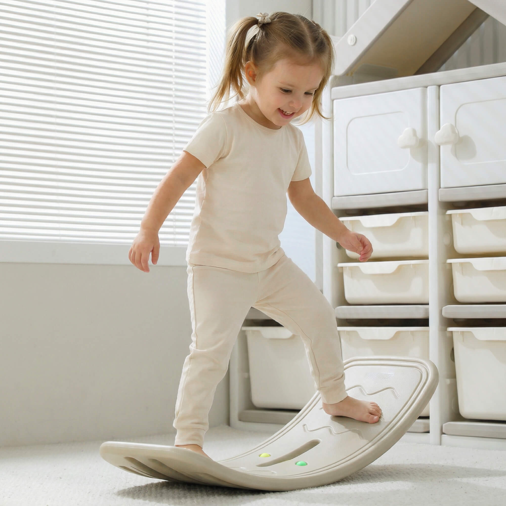 Балансборд UNIX Kids бежевый