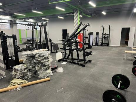 Верхняя тяга широким хватом Insight Fitness TN27