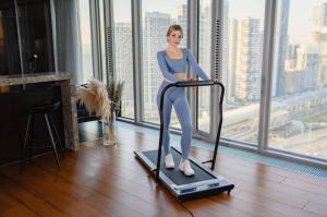 Беговая дорожка UNIX Fit R-300C серый
