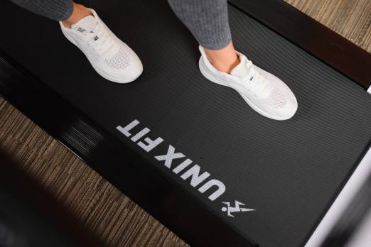 Беговая дорожка UNIX Fit Hi-tech F2 Плюс / Plus арктический лед